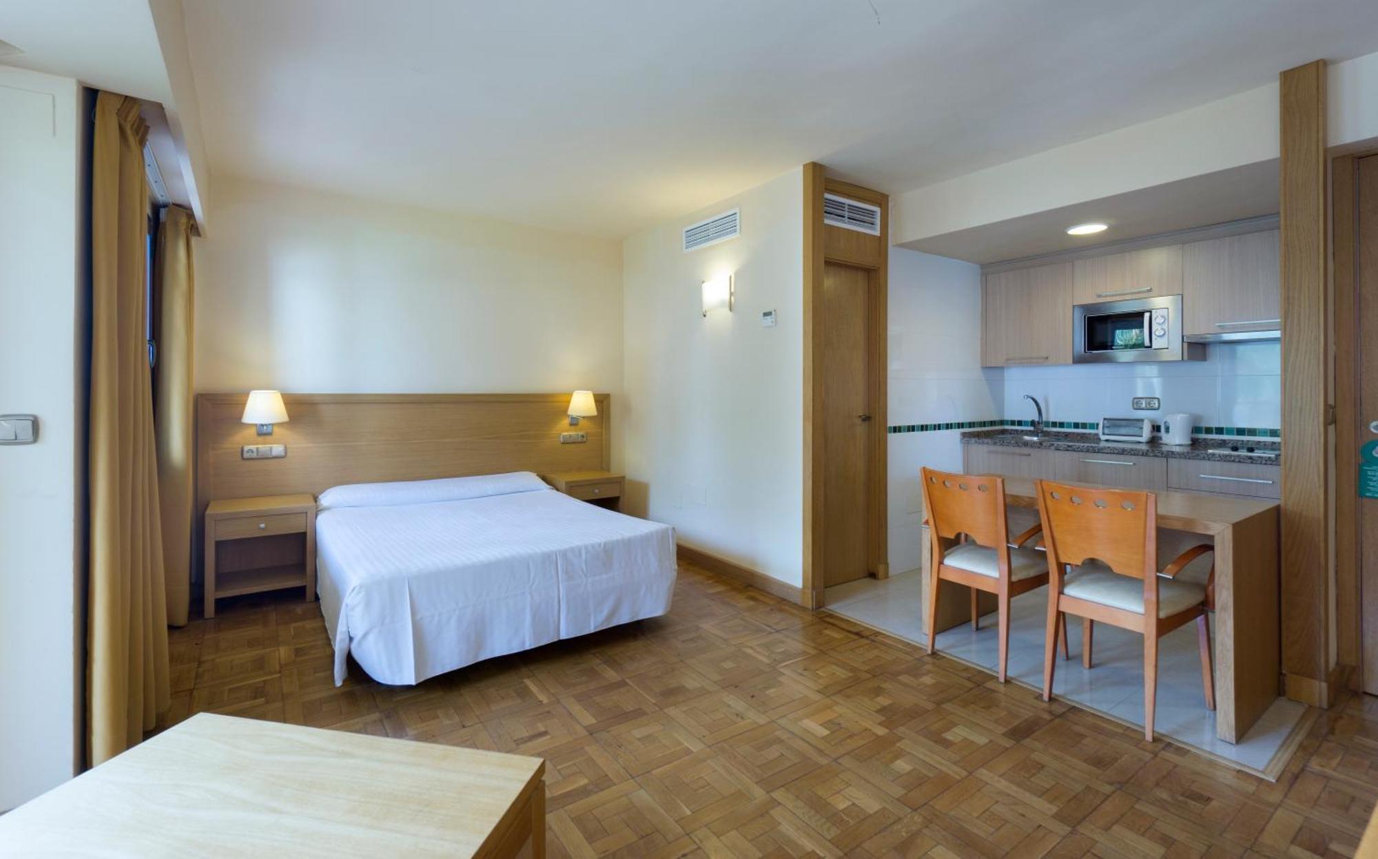 Apartamentos Ms Pepita Benalmadena Luaran gambar