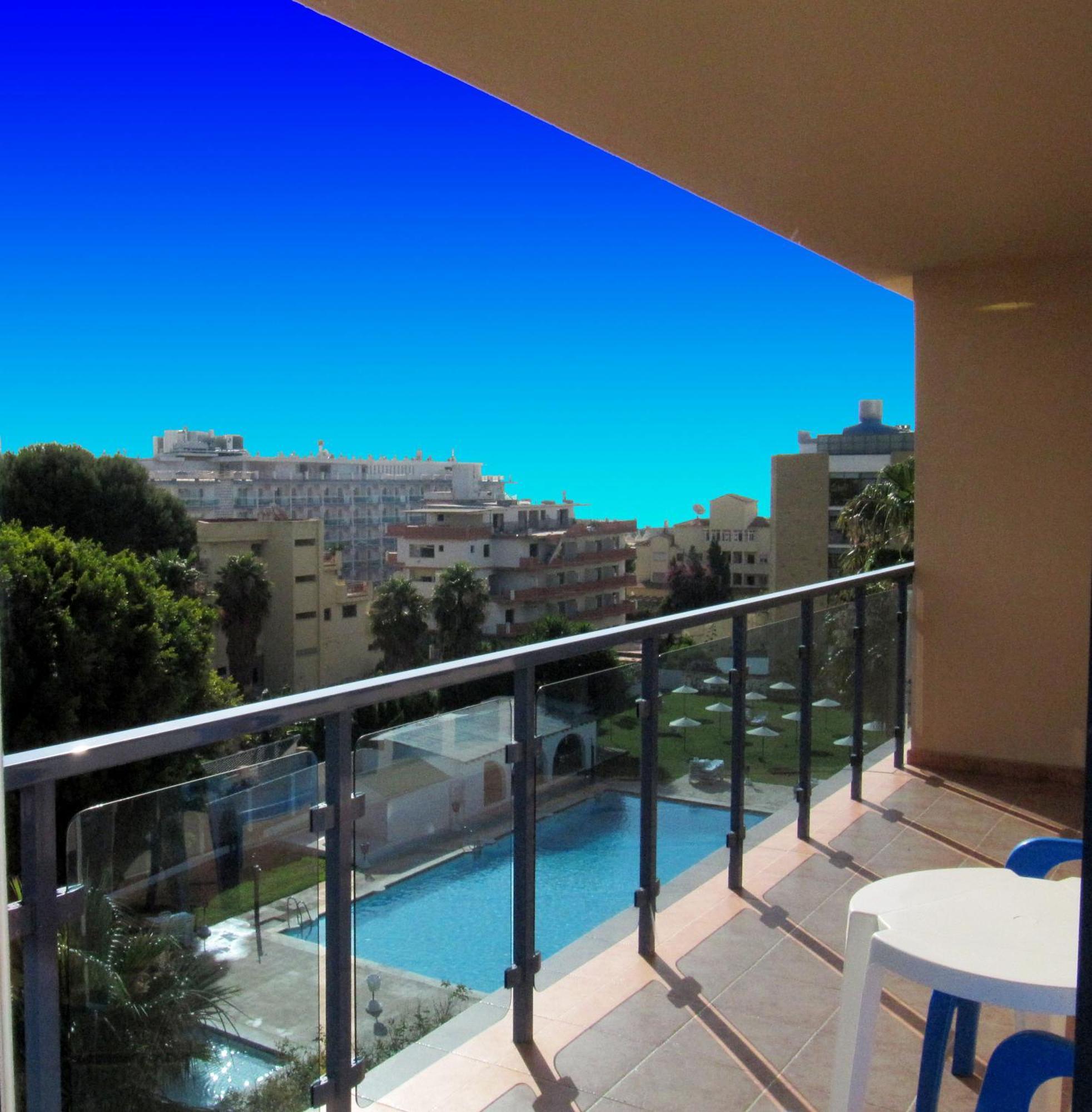 Apartamentos Ms Pepita Benalmadena Luaran gambar