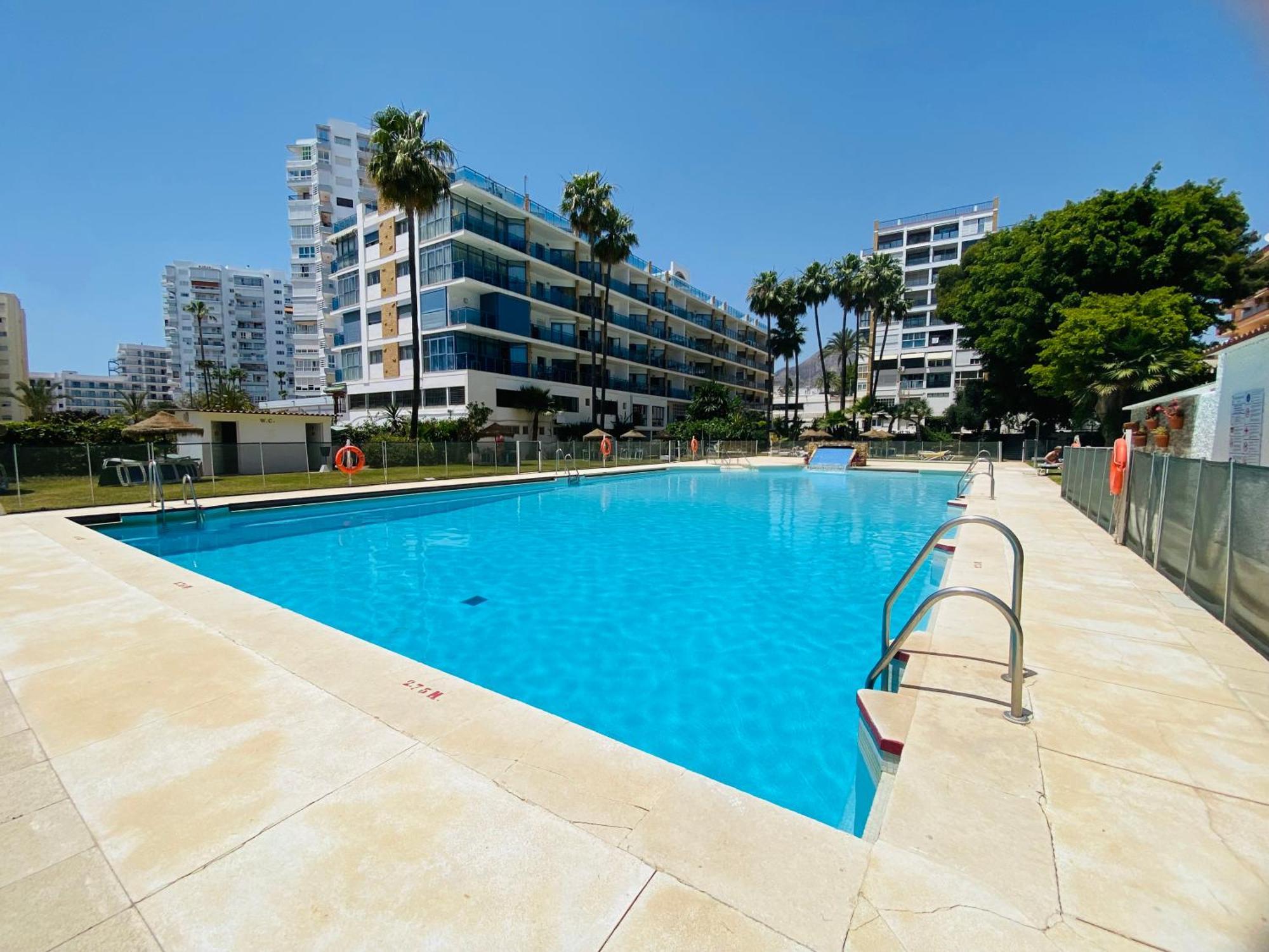 Apartamentos Ms Pepita Benalmadena Luaran gambar
