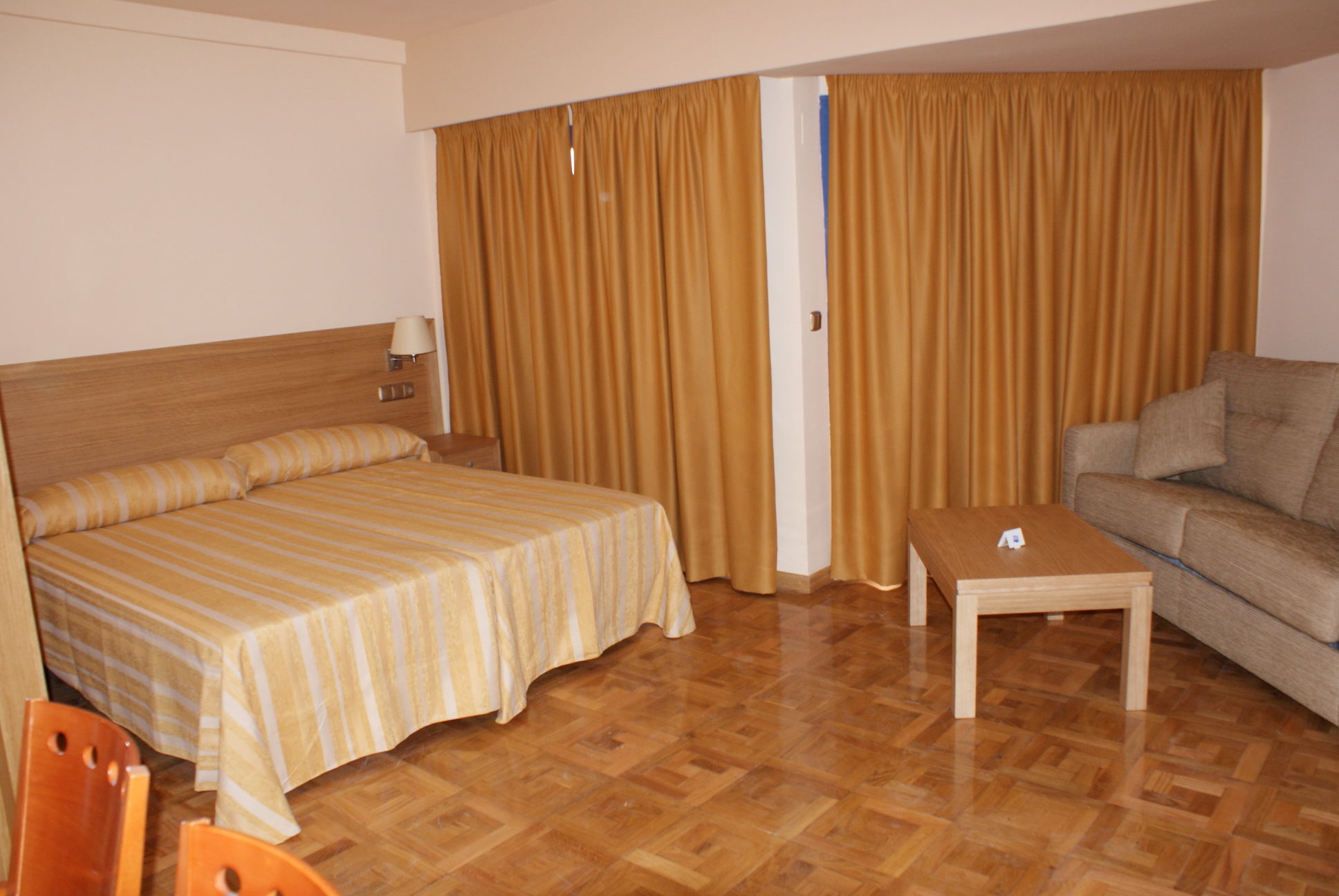 Apartamentos Ms Pepita Benalmadena Luaran gambar